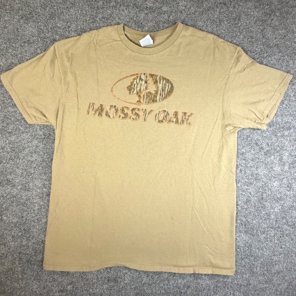 Vintage Y2K Mossy Oak Mens XL Camo Graphic Hunting T-Shirt Tan Cotton
